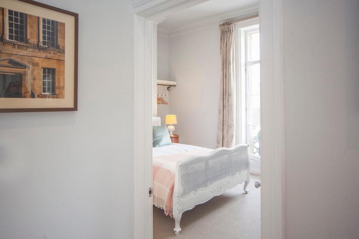Beautiful City Centre Apartment - Bath Exterior photo