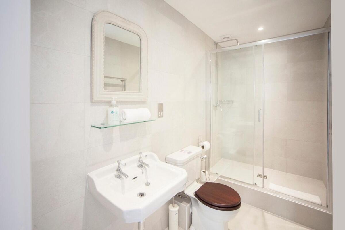 Beautiful City Centre Apartment - Bath Exterior photo
