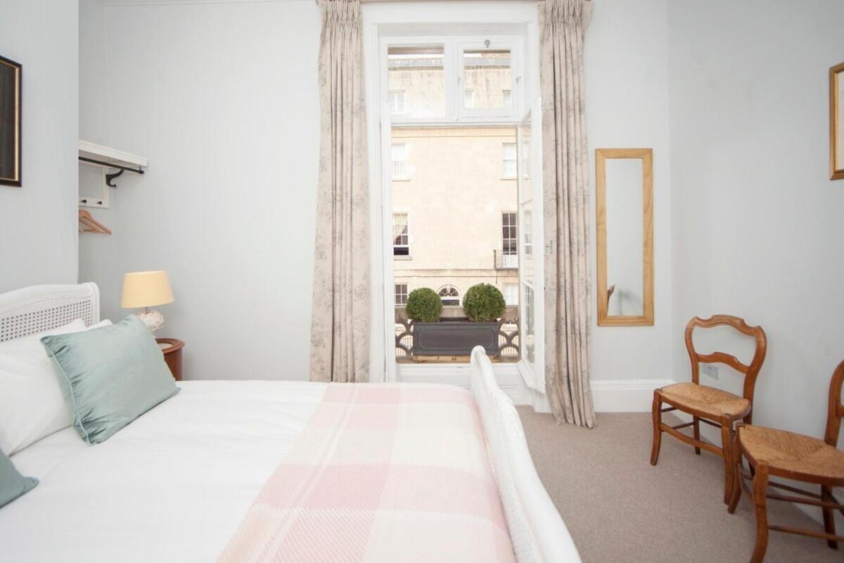 Beautiful City Centre Apartment - Bath Exterior photo
